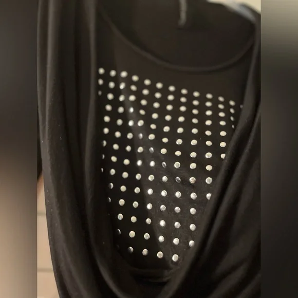 Tiffany and Grey black cowl neck top - Picture 2 of 4